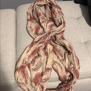 Elegant Feather Print Infinity Scarf - purple and Cream